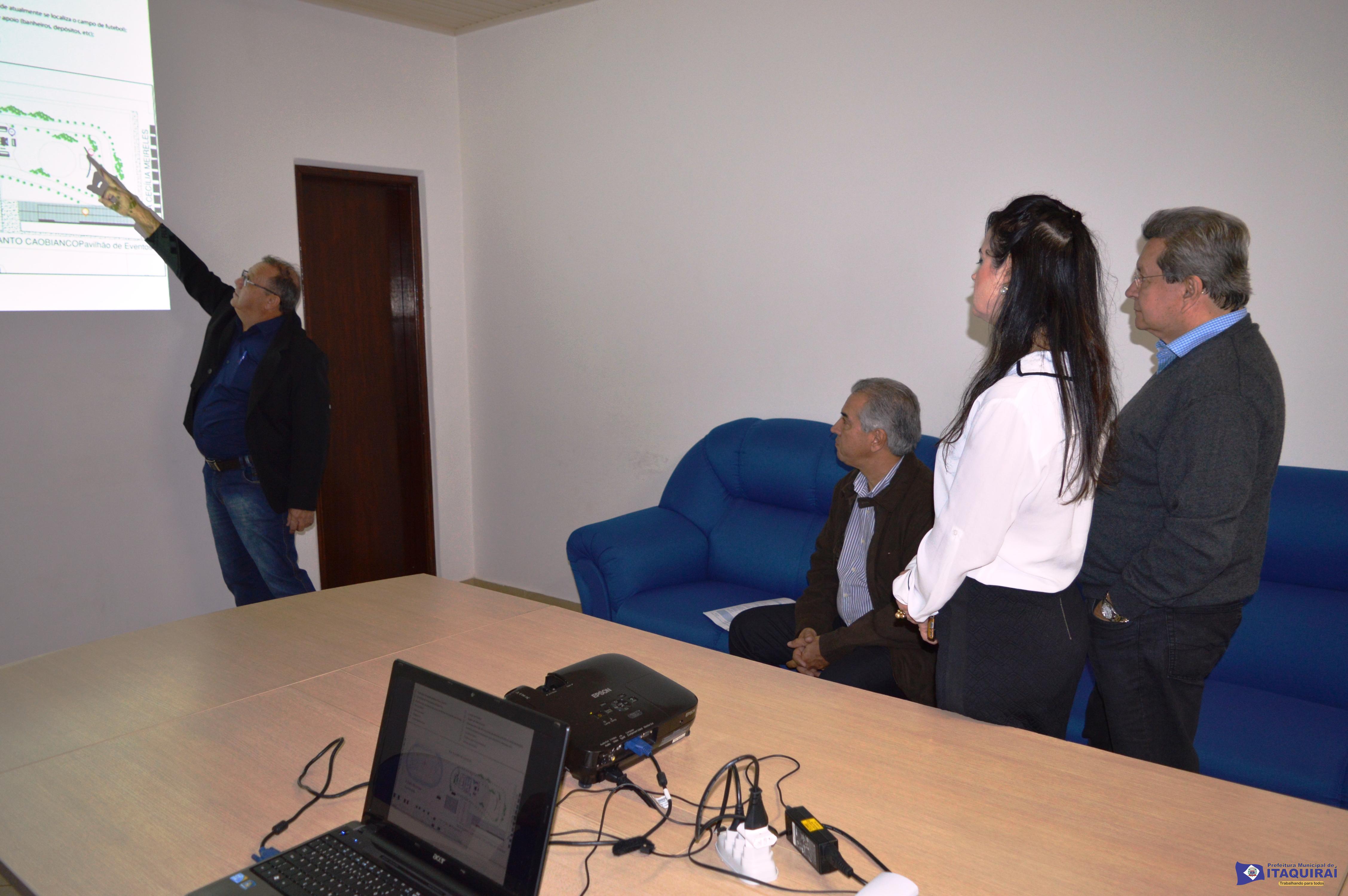 Ricardo Fávaro apresenta ao Governador Reinaldo moderno projeto de complexo esportivo e de lazer