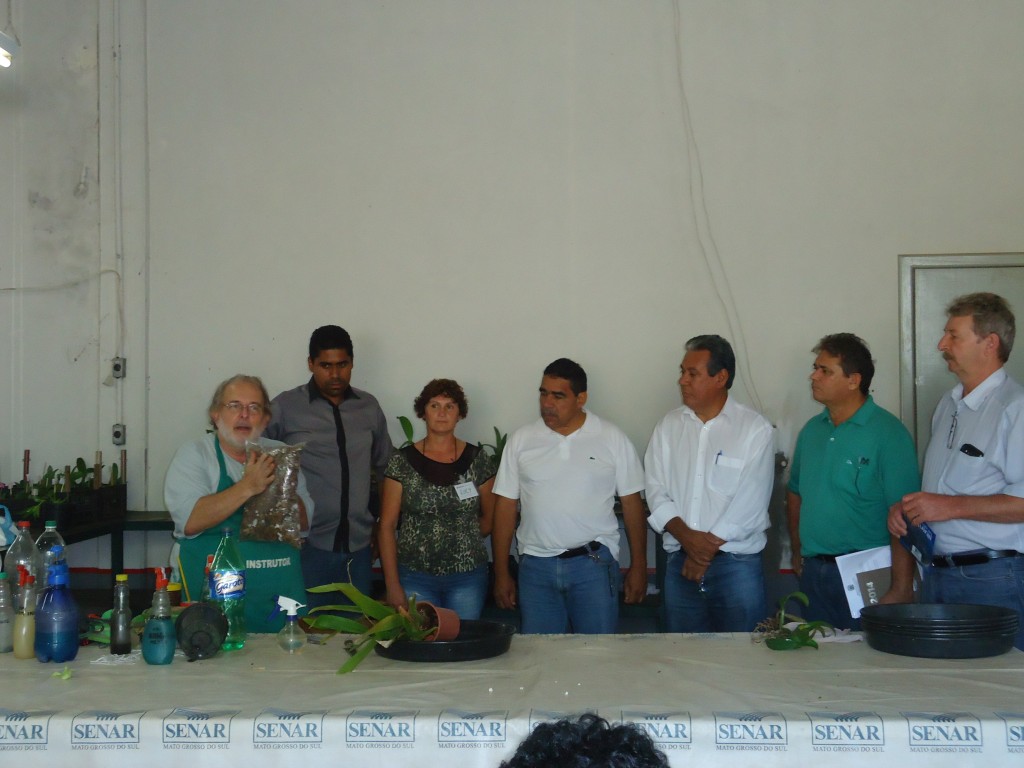 Curso Cultivo de Orquídeas foi finalizado em Itaquiraí