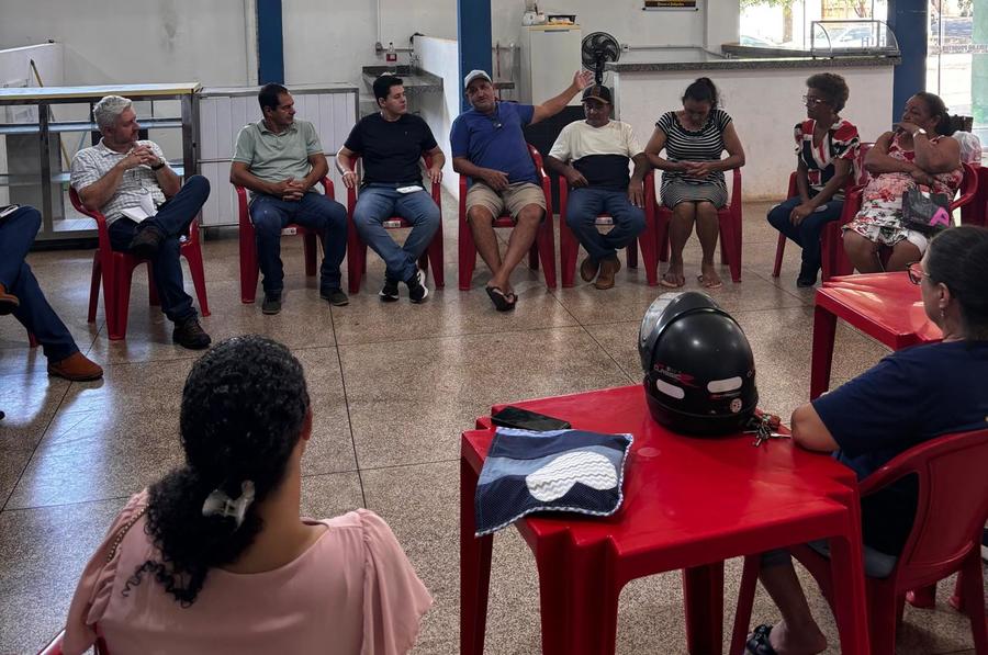 Prefeitura de Itaquiraí e feirantes discutem melhorias para a Feira do Produtor