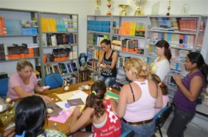 FUNDAÇÃO DE CULTURA DE ITAQUIRAÍ REALIZA PROJETO “A PEQUENA FÁBRICA DE EVA” BONECAS FEITAS EM E.V.A.