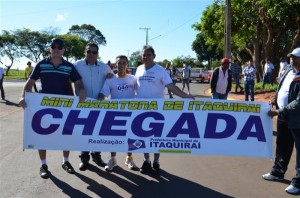 MINI MARATONA FOI SUCESSO EM ITAQUIRAÍ