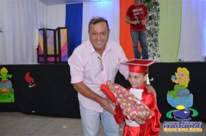 Alunos do CEI Sitio do Pica Pau Amarelo participaram da formatura