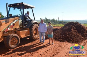 Prefeito Visita obra em escola no assentamento