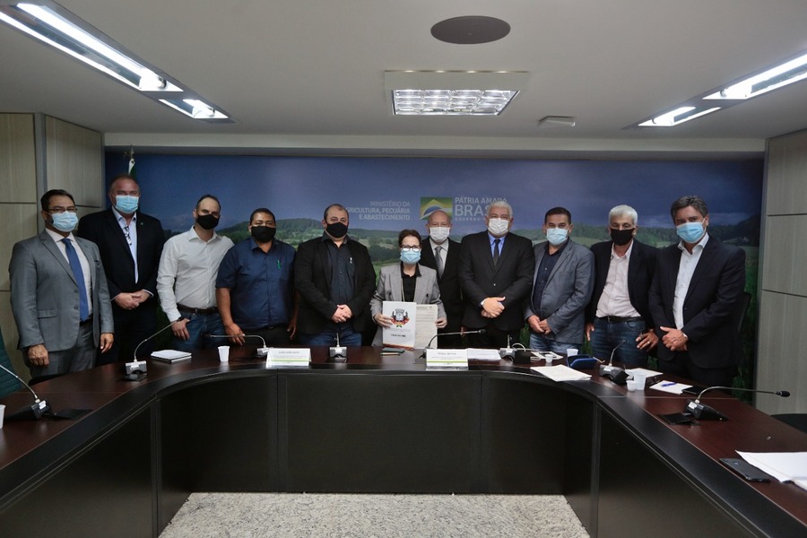 Prefeitura de Itaquiraí, Ministério da Agricultura e Incra preveem entrega de pelo menos 350 títulos de domínio de propriedades e aproximadamente 350 regularizações fundiárias para produtores da agricultura familiar ainda em 2021