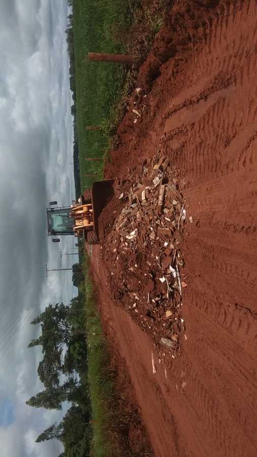 Prefeitura segue realizando recuperação emergencial das estradas vicinais da zona rural