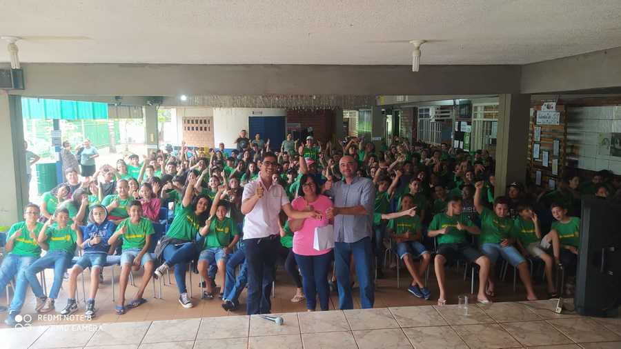 Palestra com o vice-prefeito, Dr. Bruno, abordou questões relacionadas a saúde mental para alunos da Escola Estadual JJ