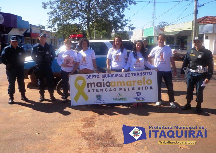 Prefeitura, Departamento de Trânsito e Polícia Militar realizam blitz educativa na campanha Maio Amarelo