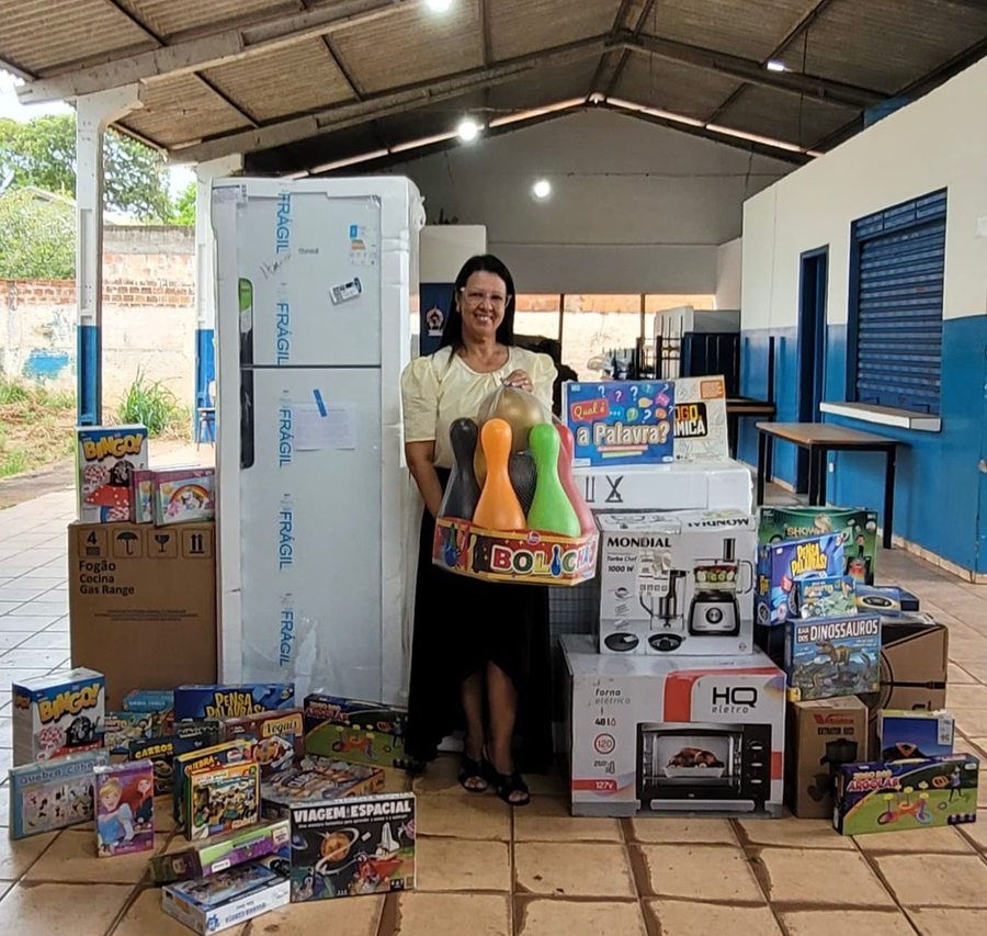 Prefeitura de Itaquiraí entrega brinquedos e equipamentos para o Serviço de Convivência