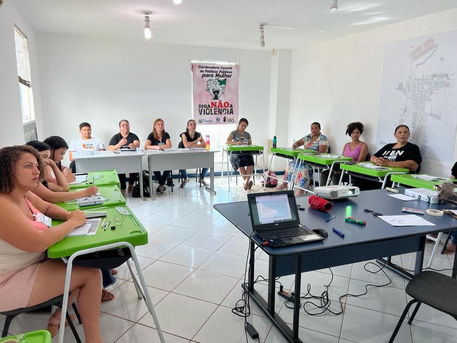 Itaquiraí ministrou curso de Oratória e Cultivo da Pimenta do Reino