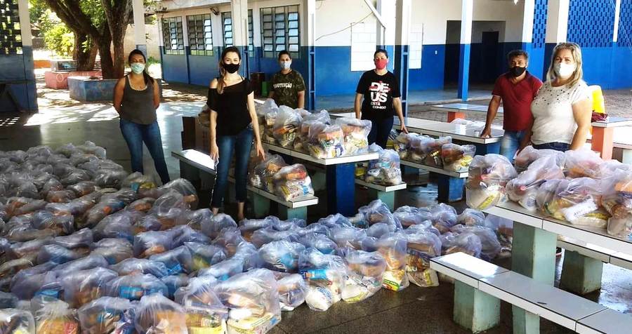 Prefeitura de Itaquiraí faz a entrega de mais uma remessa de kits da merenda escolar