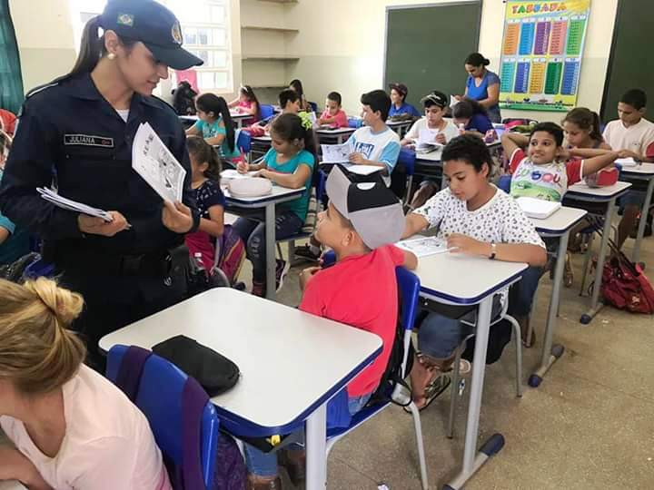 Secretaria de Educação e Polícia Militar iniciam o PROERD a alunos de Itaquiraí