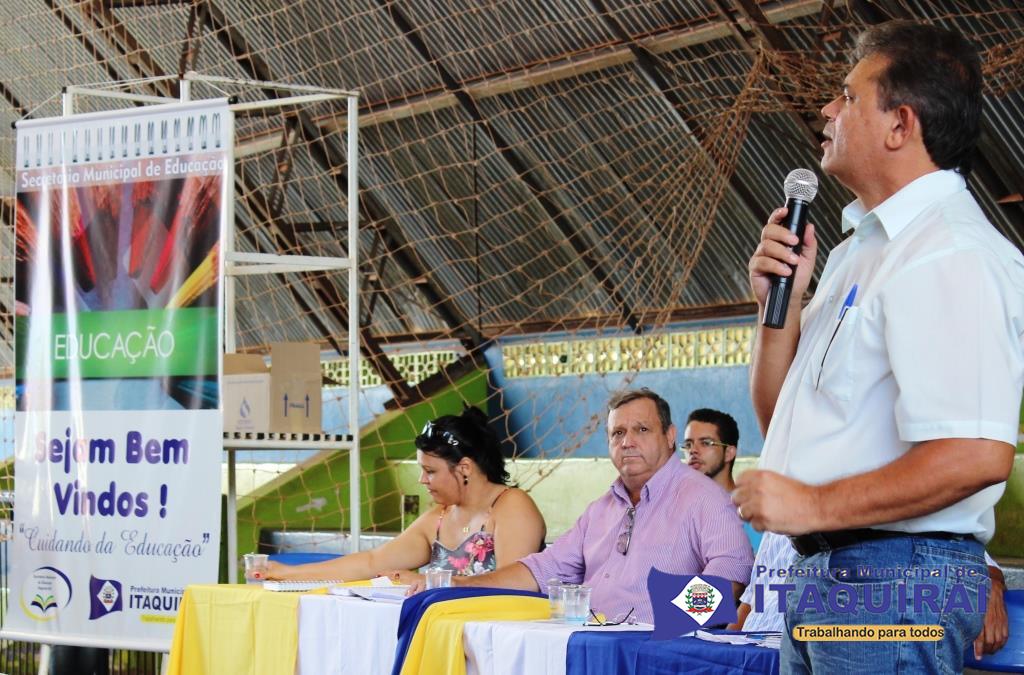 Secretário de Educação apresenta mensagem de boas-vindas à toda comunidade escolar