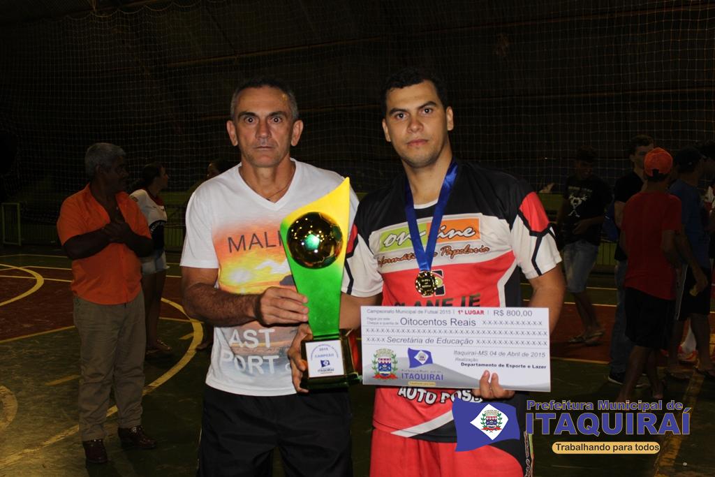 Online Informática é a campeã do Campeonato de Futsal 2015