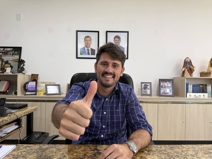 Prefeitura de Itaquiraí pagou hoje o 13º e paga dia 30 o salário referente a dezembro