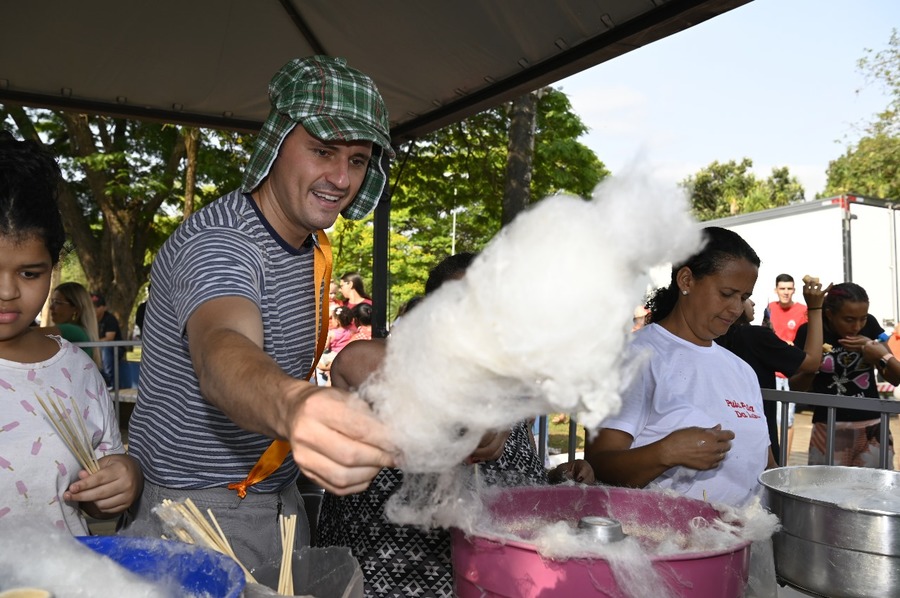 Festa em comemoração ao Dia das Crianças reuniu mais de 7 mil pessoas em Itaquiraí
