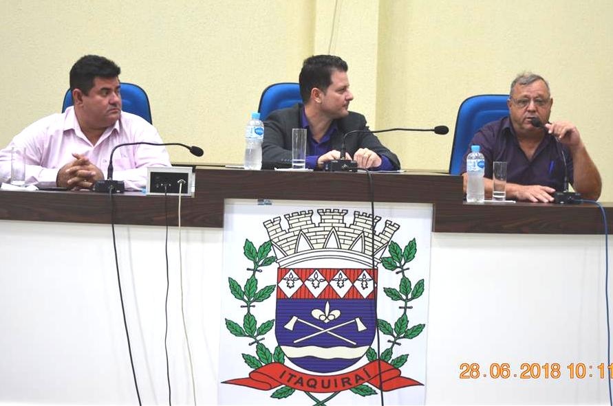 Autoridades da AL, Prefeitura, Câmara, Incra, MDA e Agehab discutem a regularização fundiária em Itaquiraí