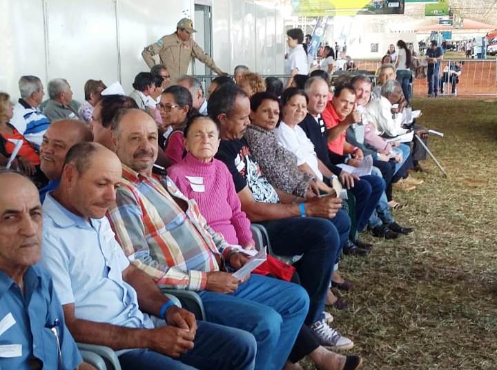 Mais idosos de Itaquiraí realizam cirurgia de catarata através da Caravana da Saúde e Secretaria Municipal de Saúde