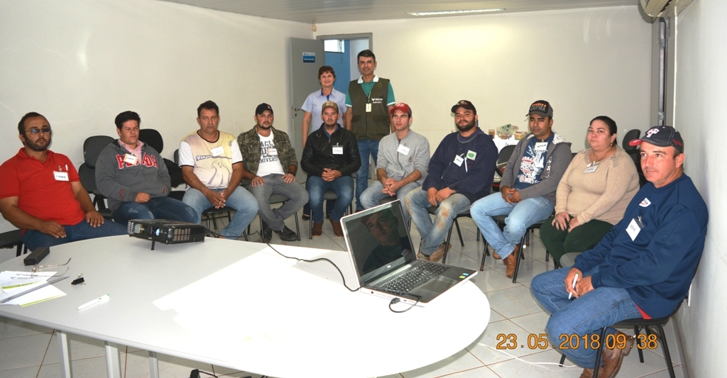 Prefeitura oferece curso de Operador de Retroescavadeira a 10 pessoas de Itaquiraí