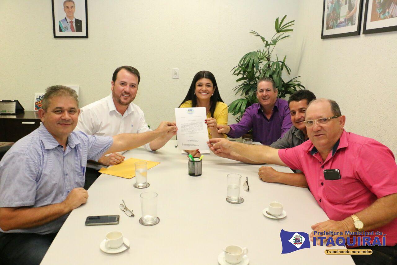 Vice-Prefeito Mano e vereadores apresentam à vice-governadora Rose a Associação dos Pastores Evangélicos de Itaquiraí