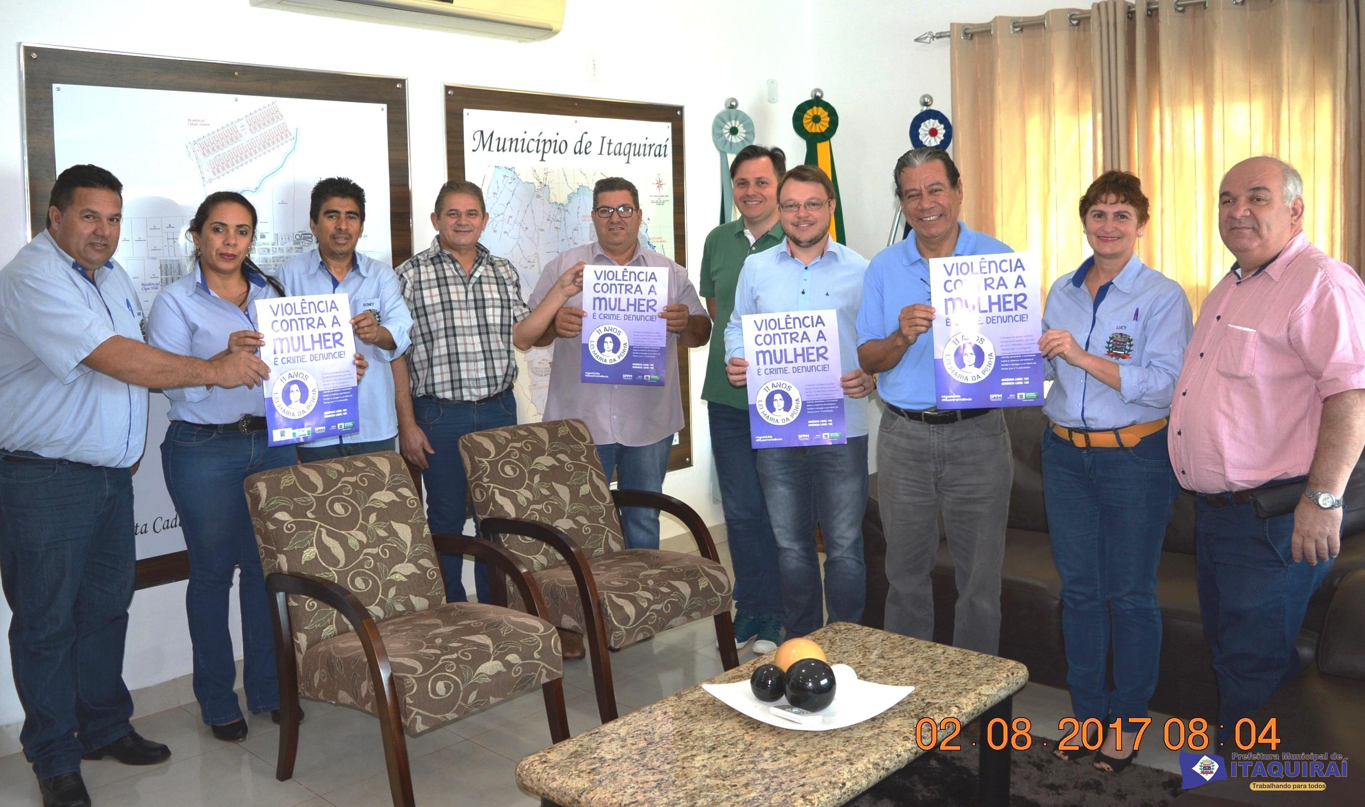 Coordenadoria de Políticas Públicas para Mulher desenvolve a campanha Agosto Lilás em Itaquiraí; autoridades participam