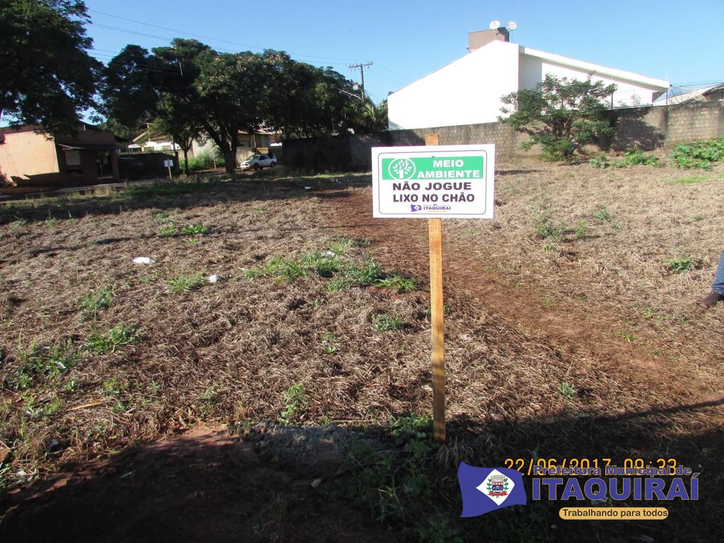 Meio Ambiente da Prefeitura de Itaquiraí destaca a proibição de queimadas à céu aberto e lixo em terrenos baldios
