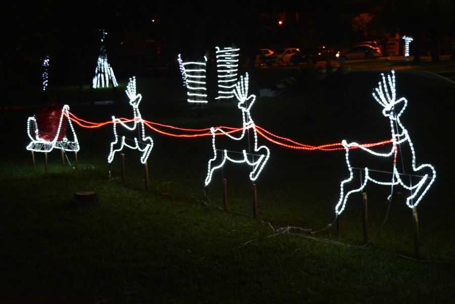 Prefeito Ricardo Fávaro abre o "Natal Iluminado" na praça Santos Tomazelli