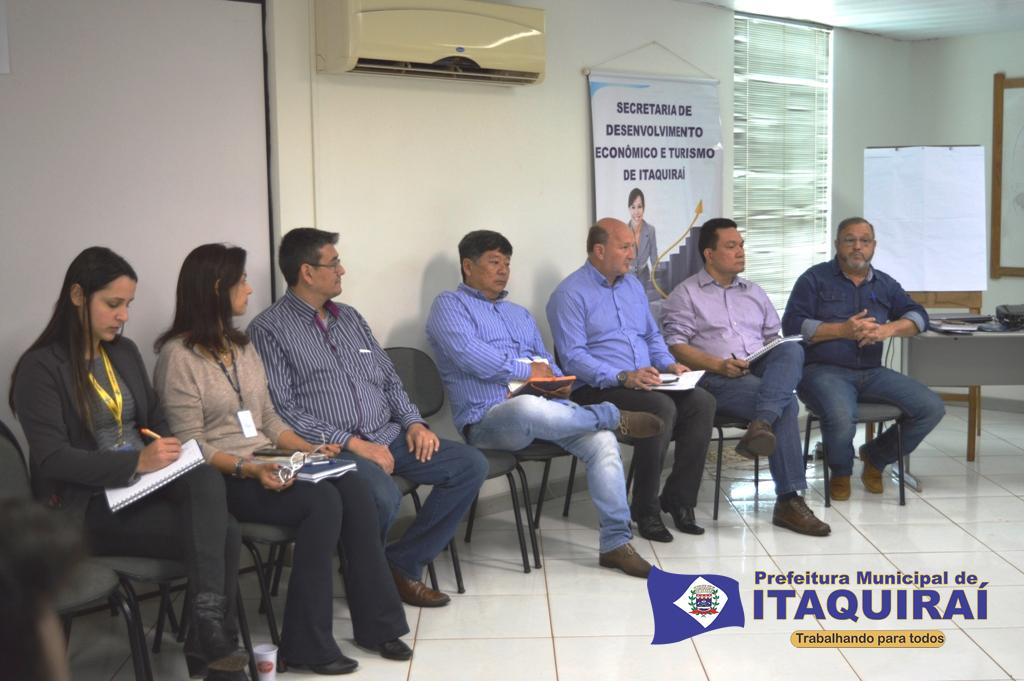 Secretários de oito municípios discutem em Itaquiraí ações visando o desenvolvimento sustentável e geração de empregos