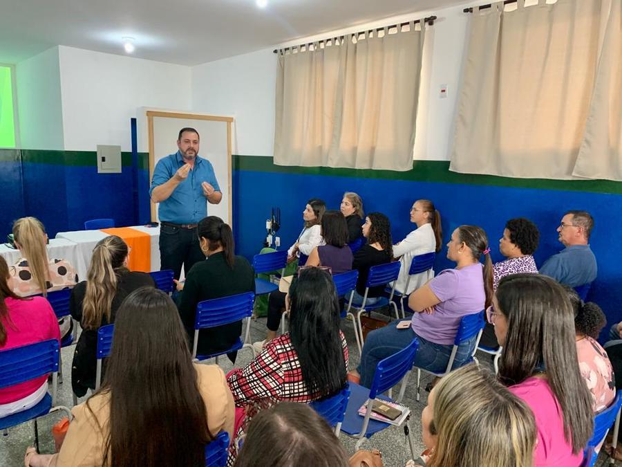 Prefeitura de Itaquiraí realiza Formação de Conceitos Básicos sobre o FUNDEB
