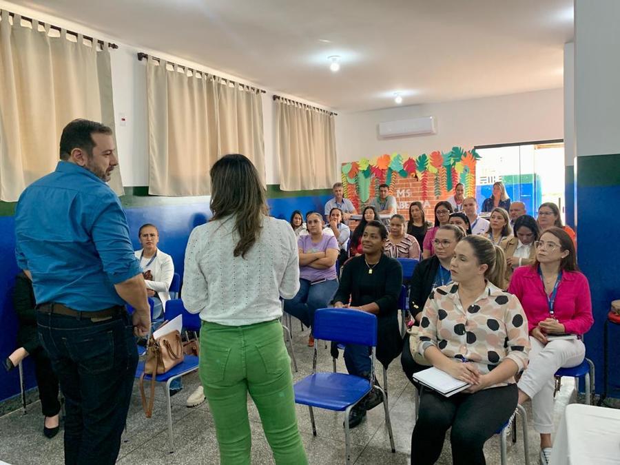 Prefeitura de Itaquiraí realiza Formação de Conceitos Básicos sobre o FUNDEB