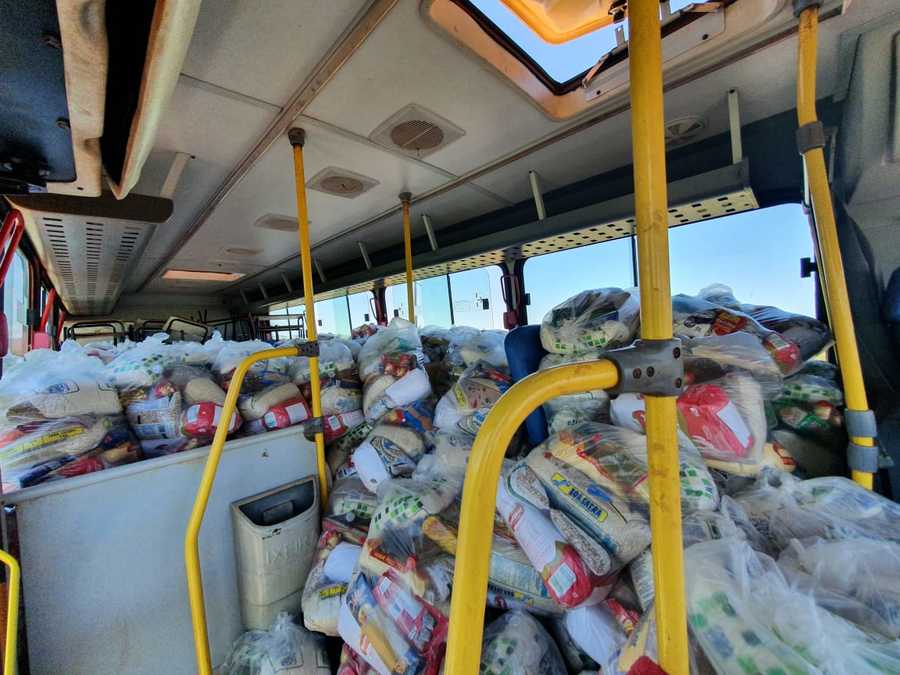 Secretaria de Educação de Itaquiraí entrega mais 600 cestas de alimentos