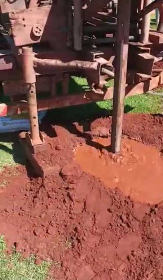 Prefeitura constrói poço artesiano em escola do assentamento Santo Antônio
