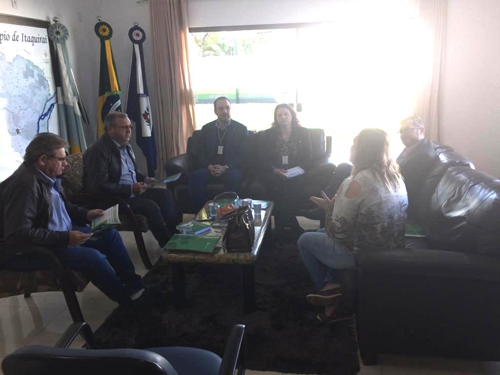 Ricardo Fávaro reivindica implantação de cursos do IFMS na antiga escola do Santa Rosa