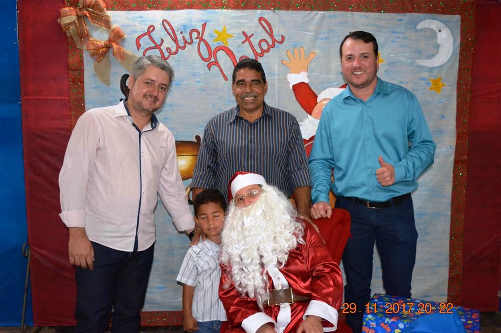 Natal em Família do CEI Marlene Pereira Kamakura marca início dos festejos de Natal em Itaquiraí