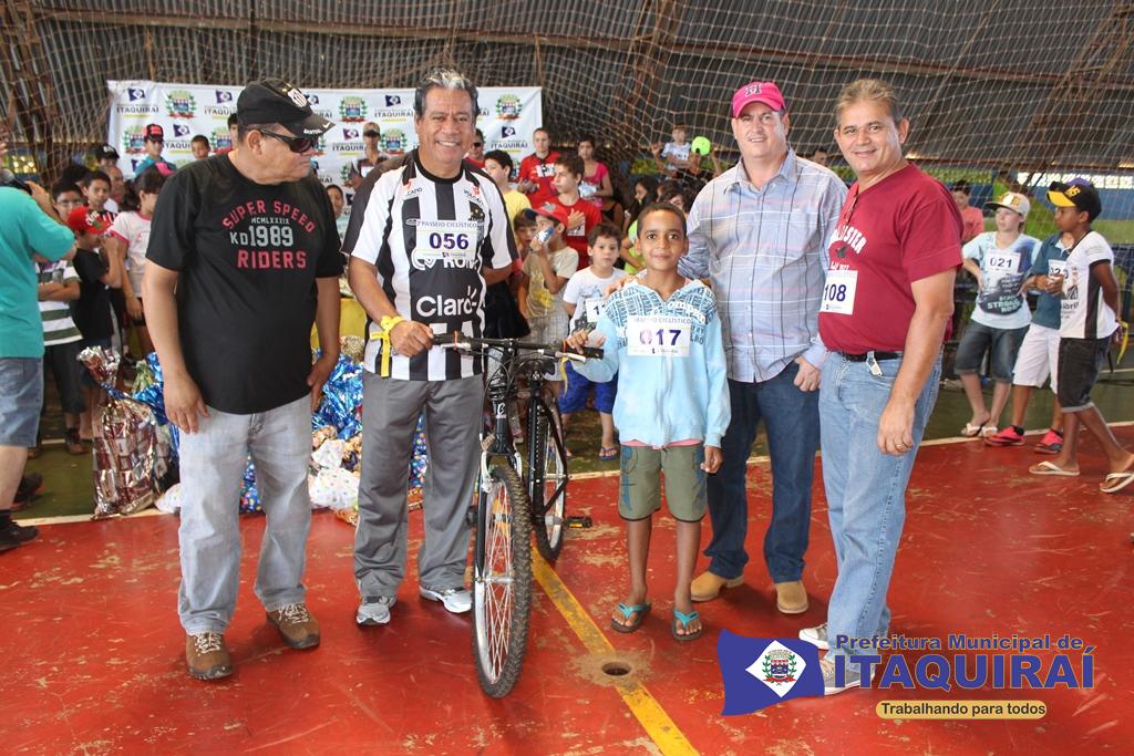 2º Passeio Ciclístico de Itaquiraí sorteou mais de 80 brindes