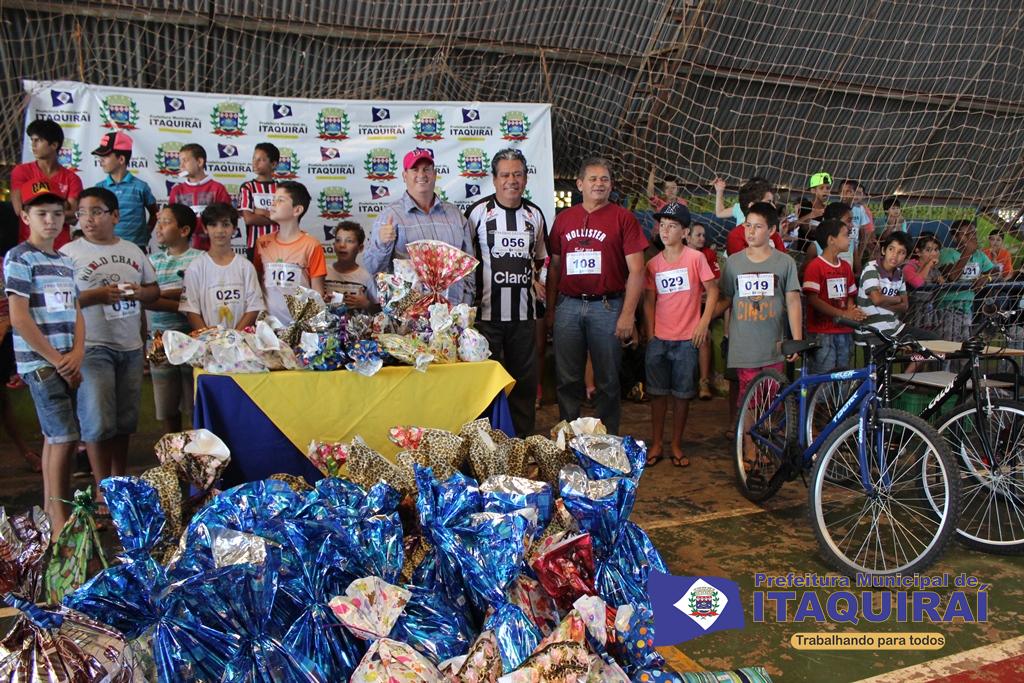 2º Passeio Ciclístico de Itaquiraí sorteou mais de 80 brindes