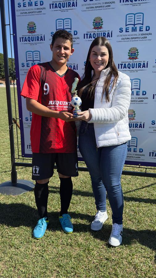 Final do Municipal de Futebol Suíço premia campeões nas categorias Aberto e Master