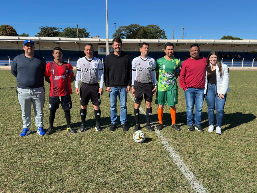 Final do Municipal de Futebol Suíço premia campeões nas categorias Aberto e Master
