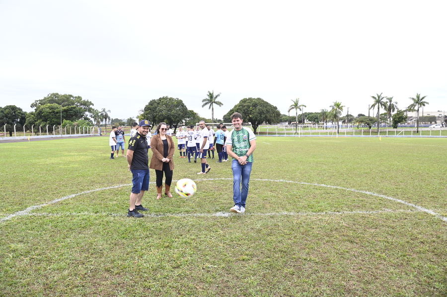 Prefeitura abriu no domingo o Campeonato Municipal de Futebol Suíço