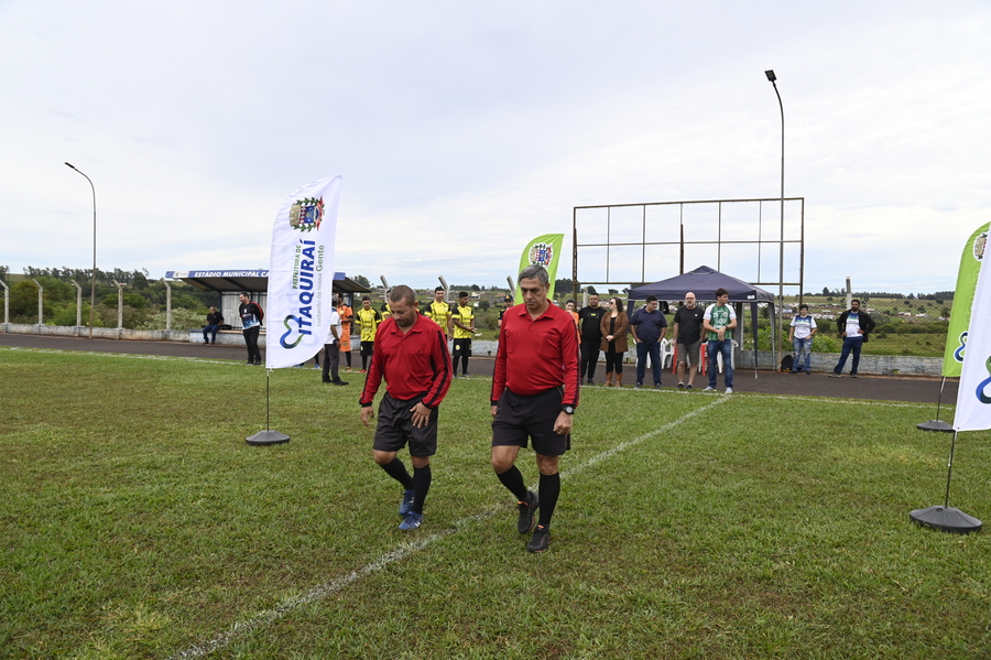 Prefeitura abriu no domingo o Campeonato Municipal de Futebol Suíço