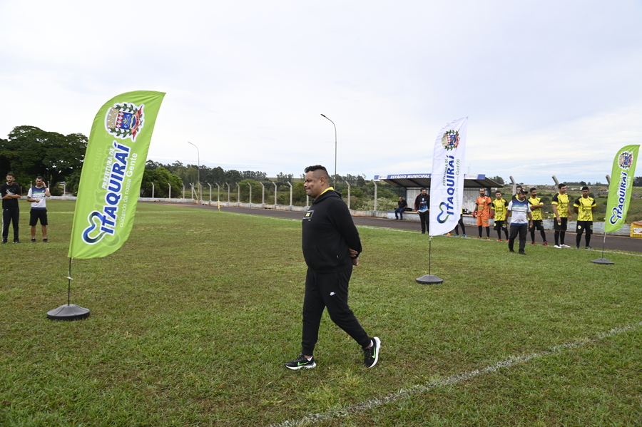 Prefeitura abriu no domingo o Campeonato Municipal de Futebol Suíço