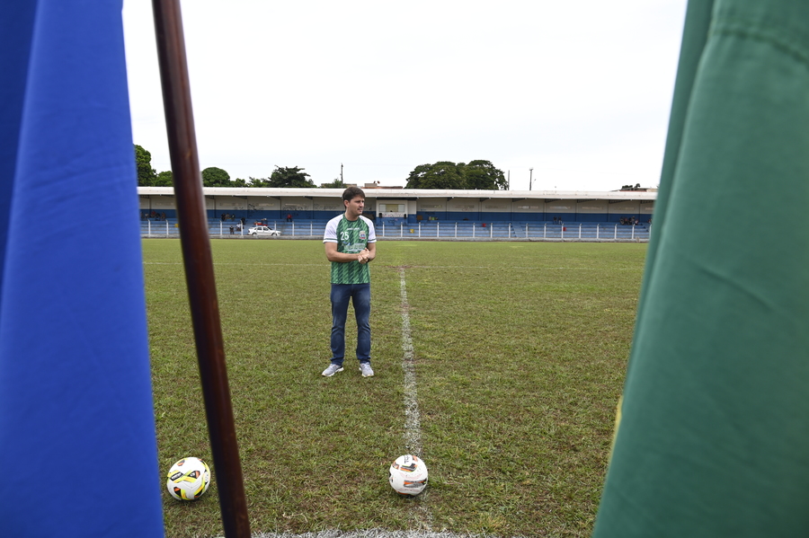 Prefeitura abriu no domingo o Campeonato Municipal de Futebol Suíço