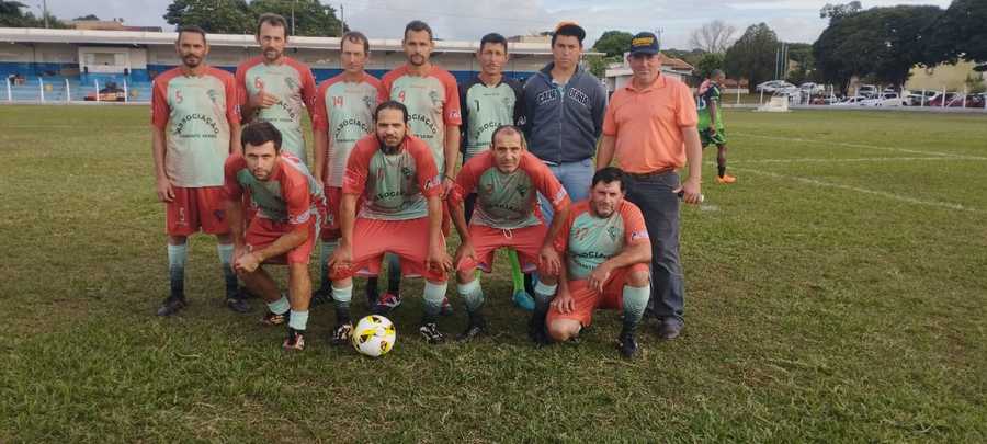 Prefeitura abriu no domingo o Campeonato Municipal de Futebol Suíço