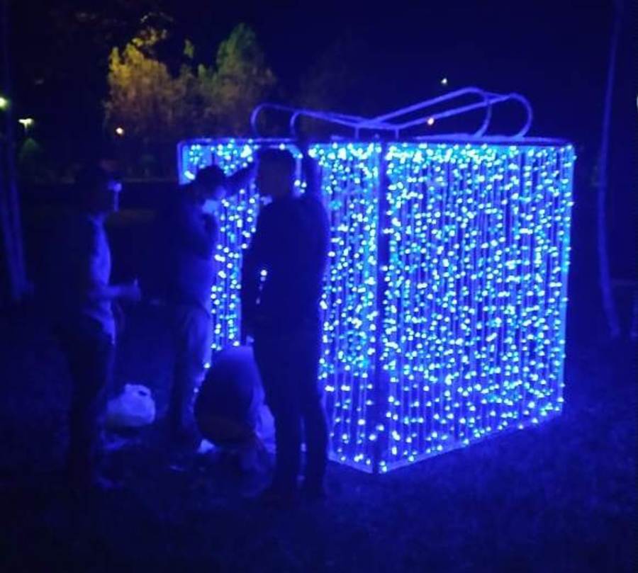 Itaquiraí acende hoje as luzes da decoração de Natal na praça Santos Tomazelli