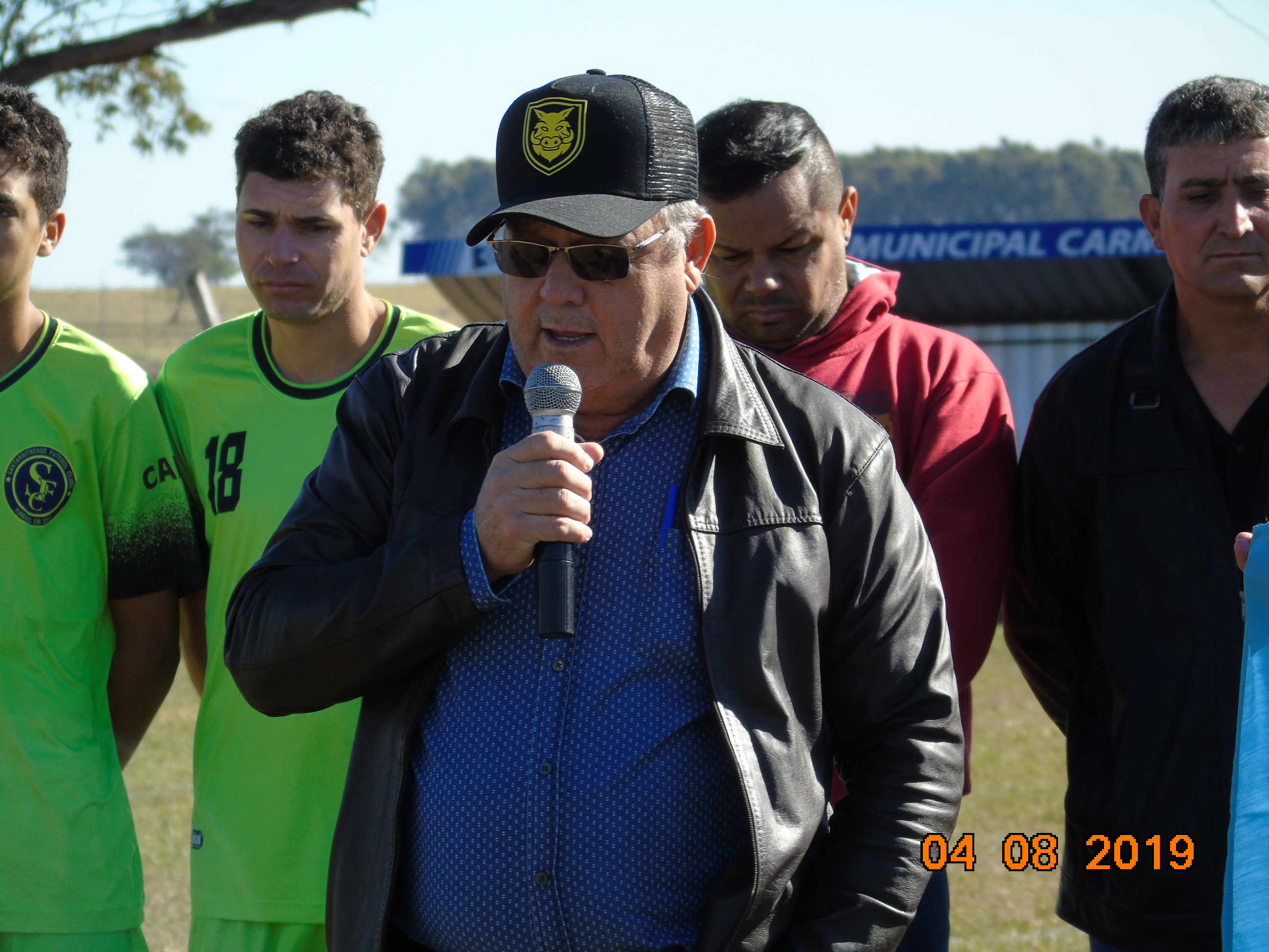 Prefeito Ricardo abre o Campeonato Municipal de Futebol de Campo 2019