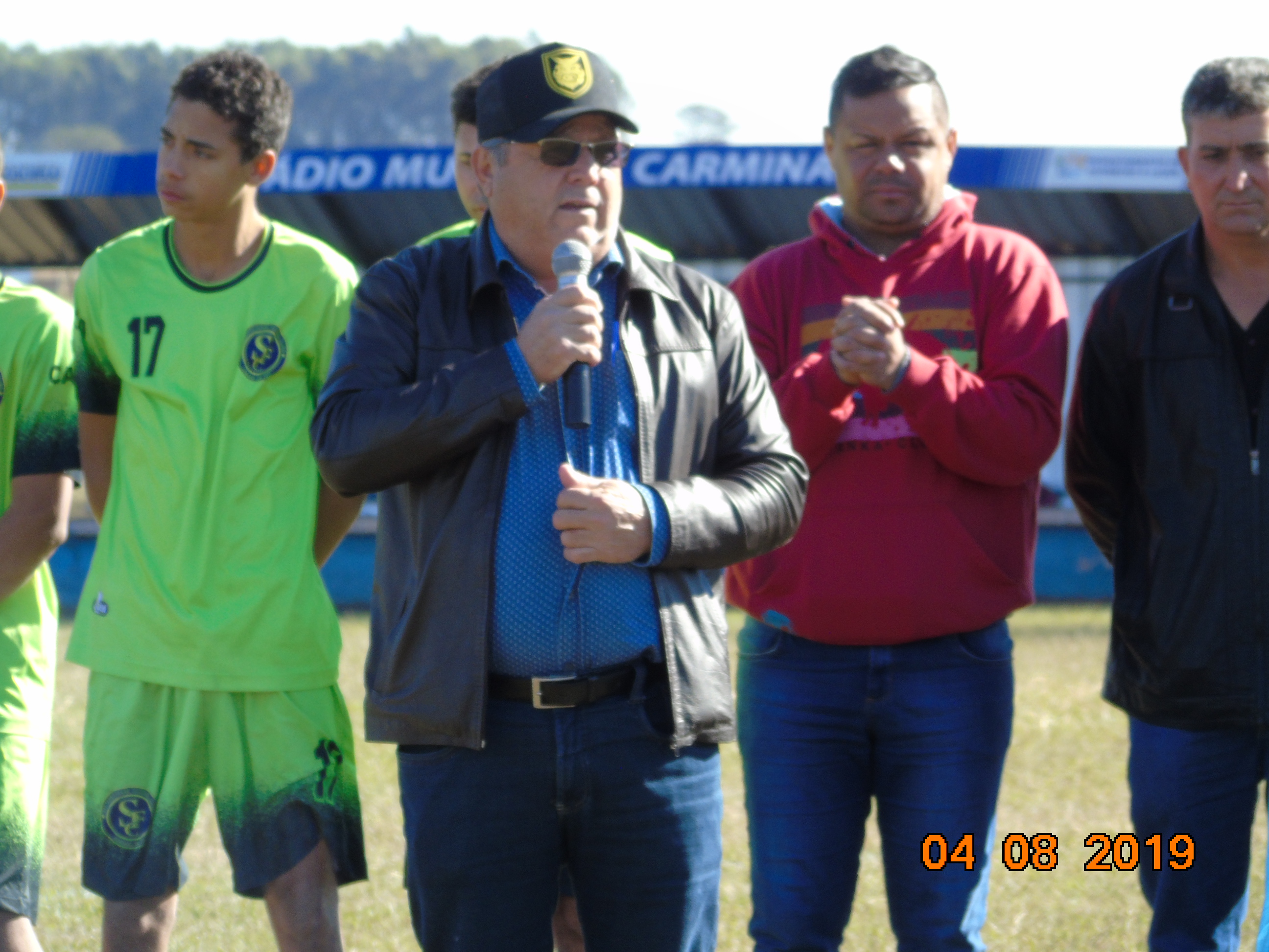 Prefeito Ricardo abre o Campeonato Municipal de Futebol de Campo 2019
