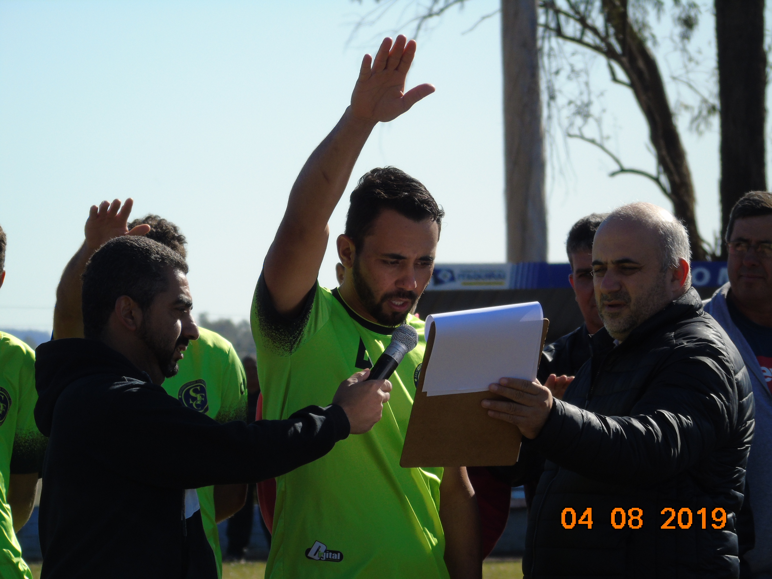Prefeito Ricardo abre o Campeonato Municipal de Futebol de Campo 2019