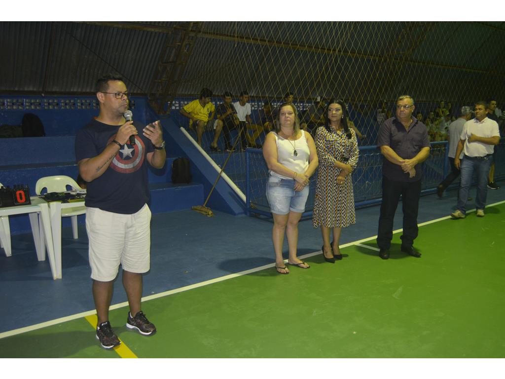 Prefeito Ricardo Fávaro abre o Campeonato Municipal de Futsal 2019