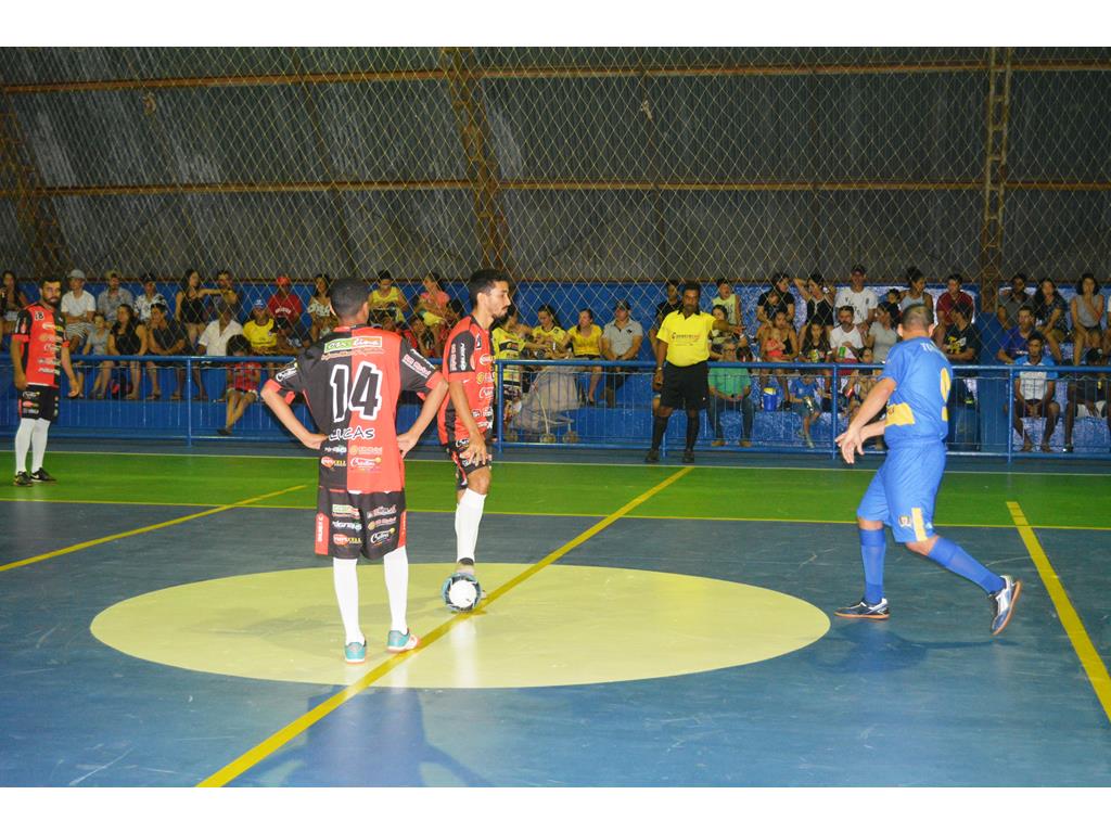Prefeito Ricardo Fávaro abre o Campeonato Municipal de Futsal 2019
