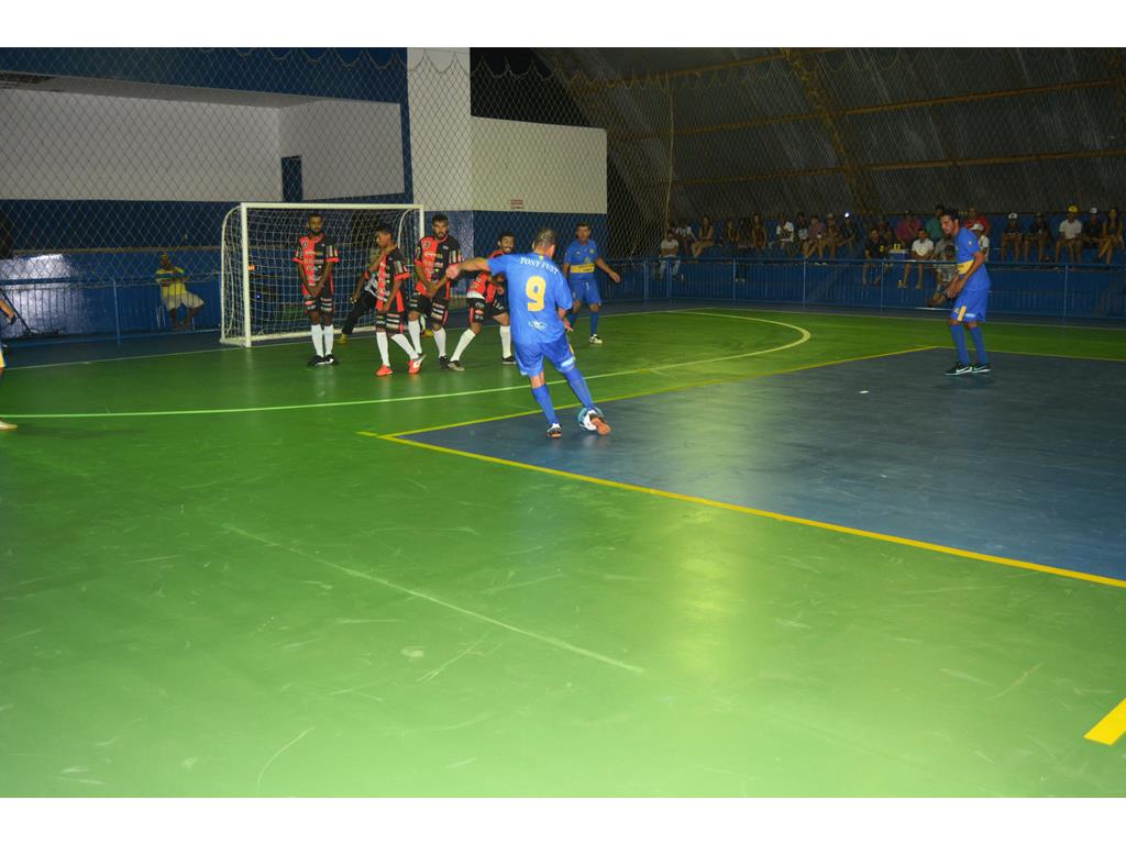 Prefeito Ricardo Fávaro abre o Campeonato Municipal de Futsal 2019