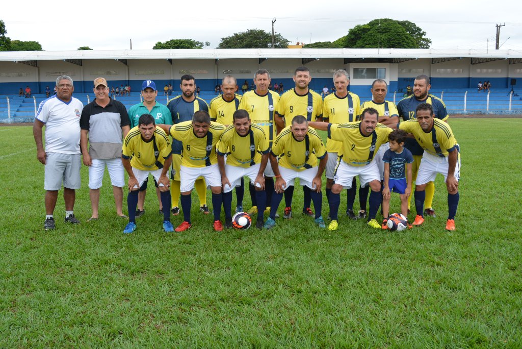 Campeonato Regional de Futebol Suíço de Itaquiraí teve 12 gols na abertura, hoje